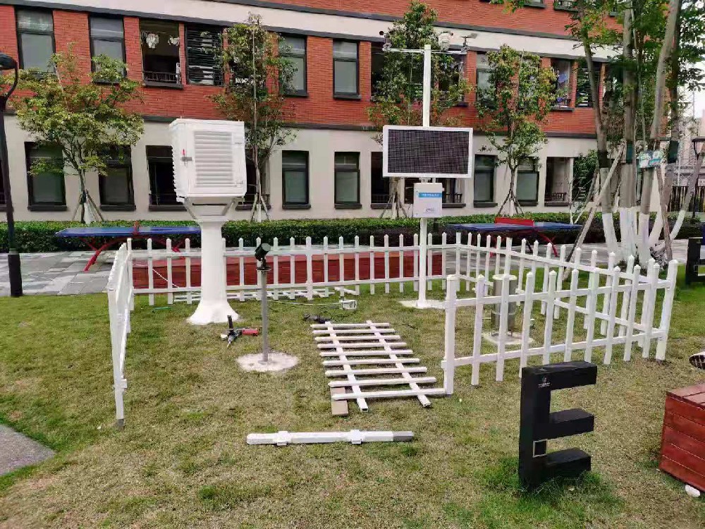 重慶華師中旭學(xué)校氣象站案例實拍